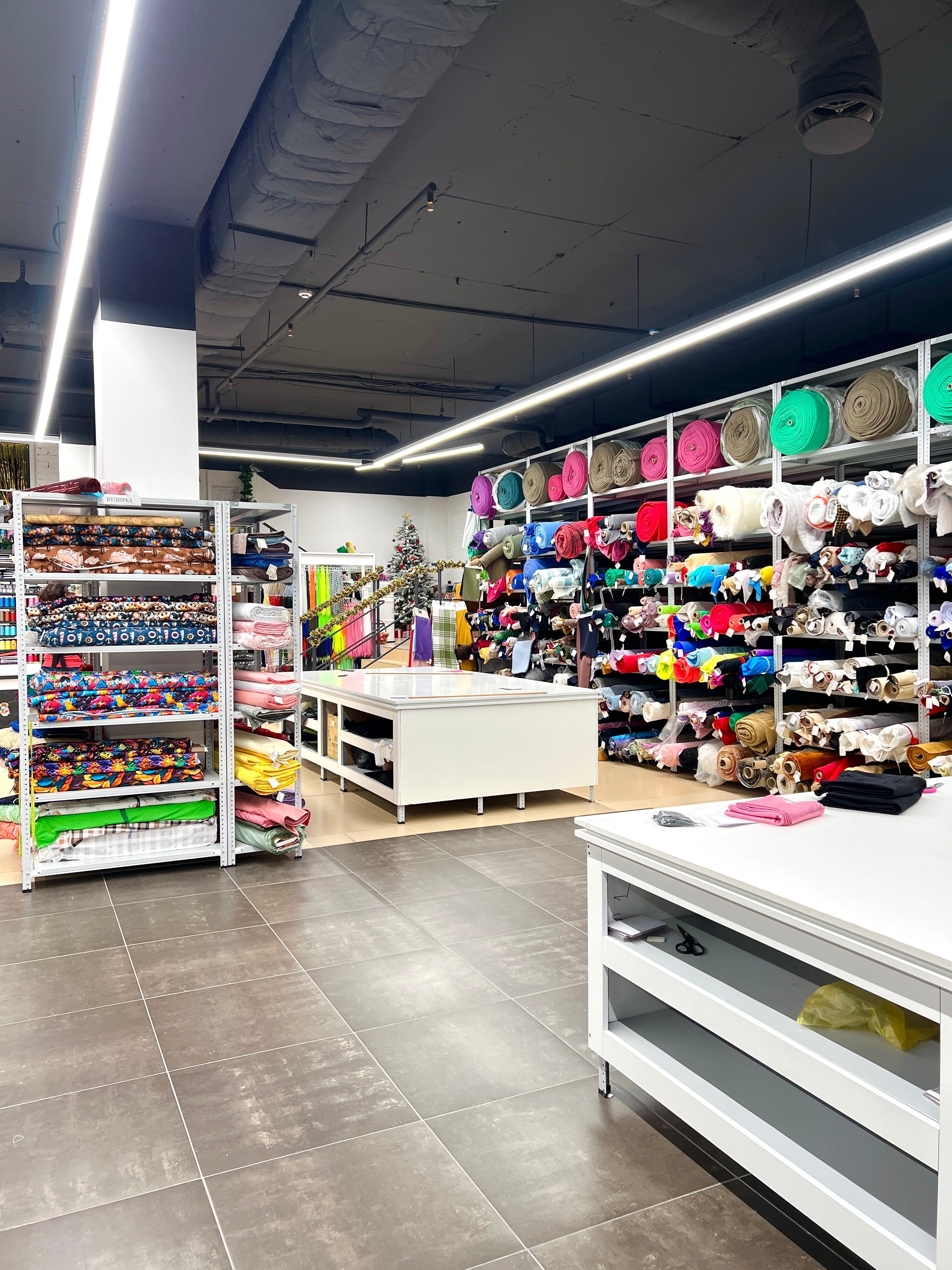 🧵 Why Wholesale Buyers Across the U.S. Choose DecoBay - Decobay fabrics